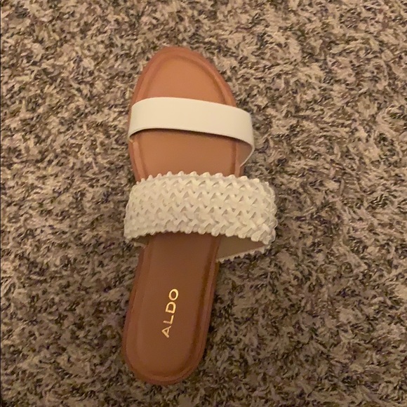 Sandals - Picture 2 of 3